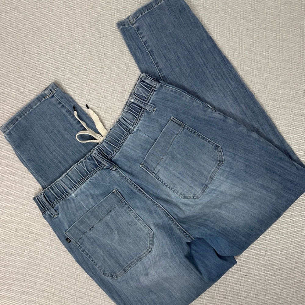 Judy Blue Jeans Clearwater Jogger High Rise Straight Fit Drawstring 11 30 - Picture 4 of 7